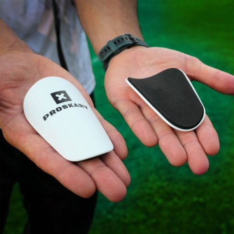 Nagolenniki piłkarskie Proskary Mini białe