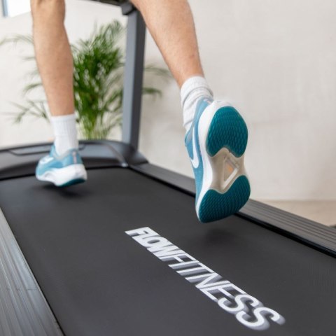 FLOW FITNESS BIEŻNIA ELEKTRYCZNA RUNNER DTM2500