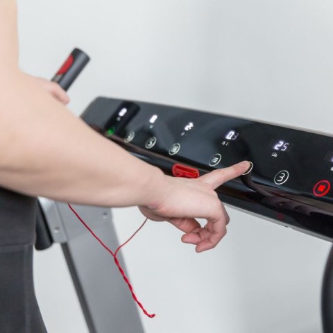 FLOW FITNESS BIEŻNIA ELEKTRYCZNA RUNNER DTM400i