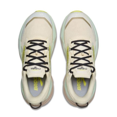 Buty do biegania damskie Cascadia 19 w terenie jasnoszare