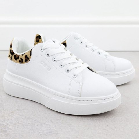 Półbuty sportowe na platformie Big Star W SS274247 INT2165B