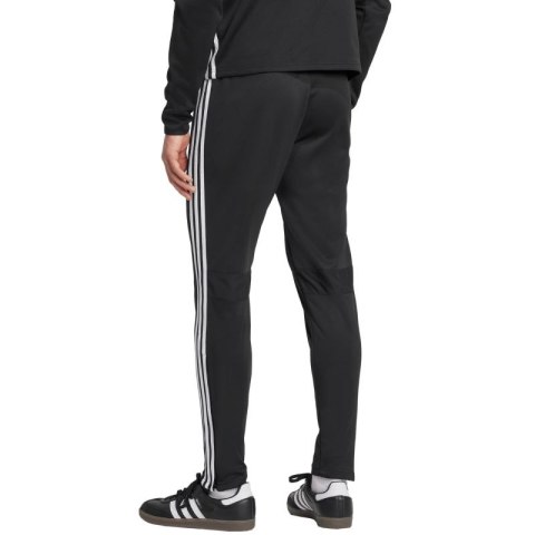 Spodnie adidas Tiro 25 Essentials Winterized M JN9470