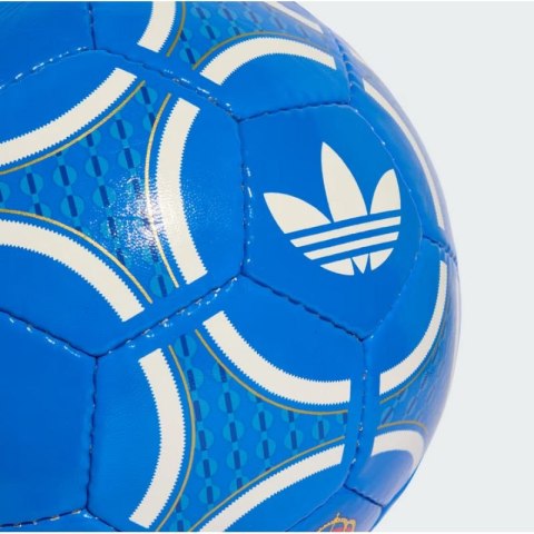 Piłka Adidas Ral Madryt Club JN7359