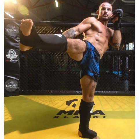 Elastyczne ochraniacze na piszczele M - Shinrage Black