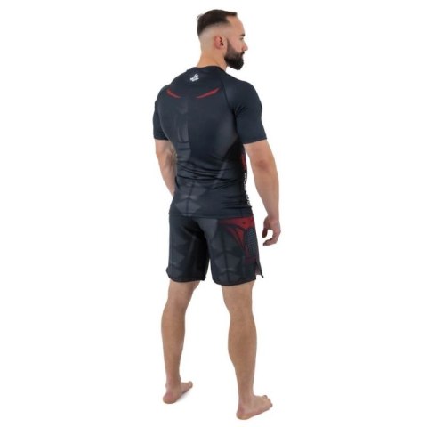 Koszulka kompresyjna "Snake" typu Rashguard powstała z materiału DBX MORE DRY M