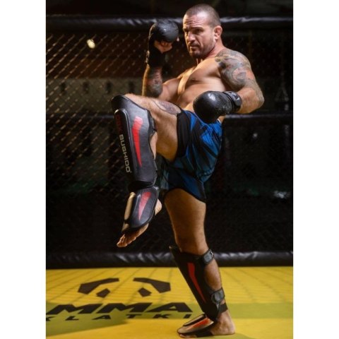 Ochraniacze na piszczele M - Phantom Red