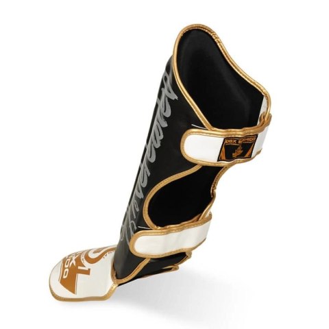 Ochraniacze na piszczele M - Undefeated