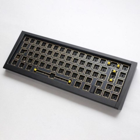 Ducky Outlaw 65 klawiatura Uniwersalne USB Czarny