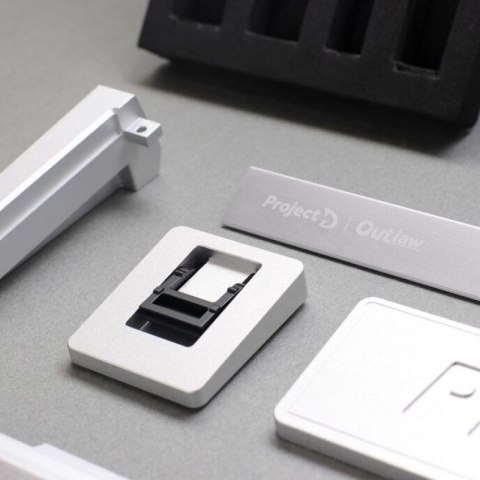 Ducky Outlaw 65 klawiatura Uniwersalne USB US English Srebrny