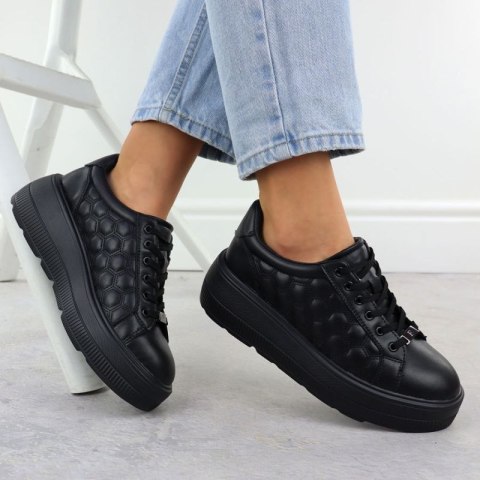 Półbuty pikowane na platformie Filippo W DP7285 PAW639A