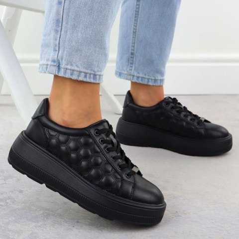 Półbuty pikowane na platformie Filippo W DP7285 PAW639A