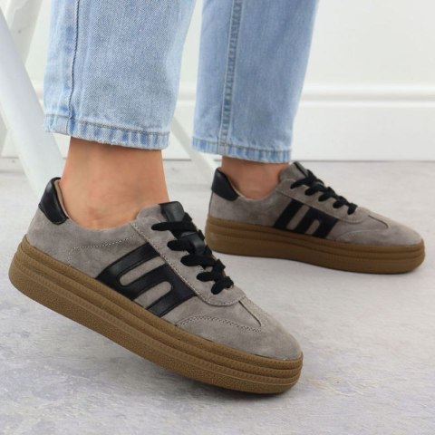 Półbuty zamszowe taupe Filippo W DP7114 PAW642