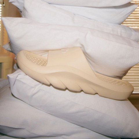 Klapki kubota futuro cloud beżowe K25SS-113-001-03-1