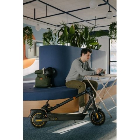 Ninebot by Segway KickScooter MAX G2 D 20 km/h Czarny 15,3 Ah