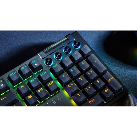 Mechaniczna klawiatura do gier Razer BlackWidow V4 X, żółty przełącznik, układ amerykański, przewodowy, czarny Razer