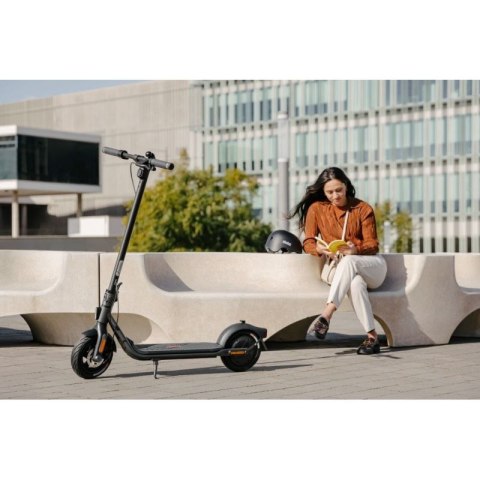 Hulajnoga Ninebot by Segway F2 E, | Segway | Hulajnoga F2 E | Do 25 km/h | 10 " | Czarny
