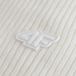 Czapka 4F U562 złamana biel 4FWAW25ACAPU562 11S