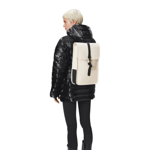 Rains plecak 40x29x10 cm 9L BACKPACK MINI W3 13020 26 DUNE