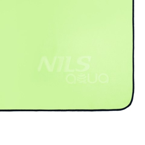 NAR11 ZIELONY RĘCZNIK Z MIKROFIBRY 140x70 cm NILS AQUA
